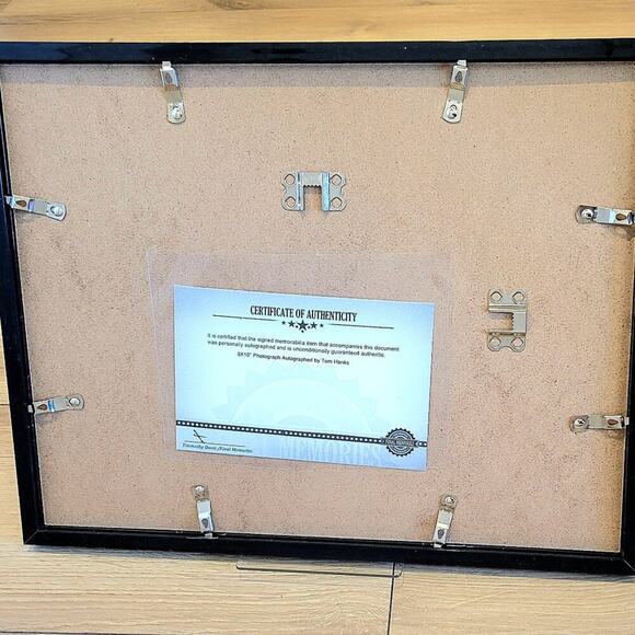 Rare Tom Hanks Da Vinci Code Autographed 11X14 Framed & Matted with COA - Picture 4 of 4